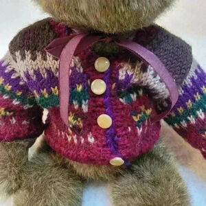 Vintage 1980s Boyds Bear J.B. Beans Series 9” Plush Movable Joints with Sweater